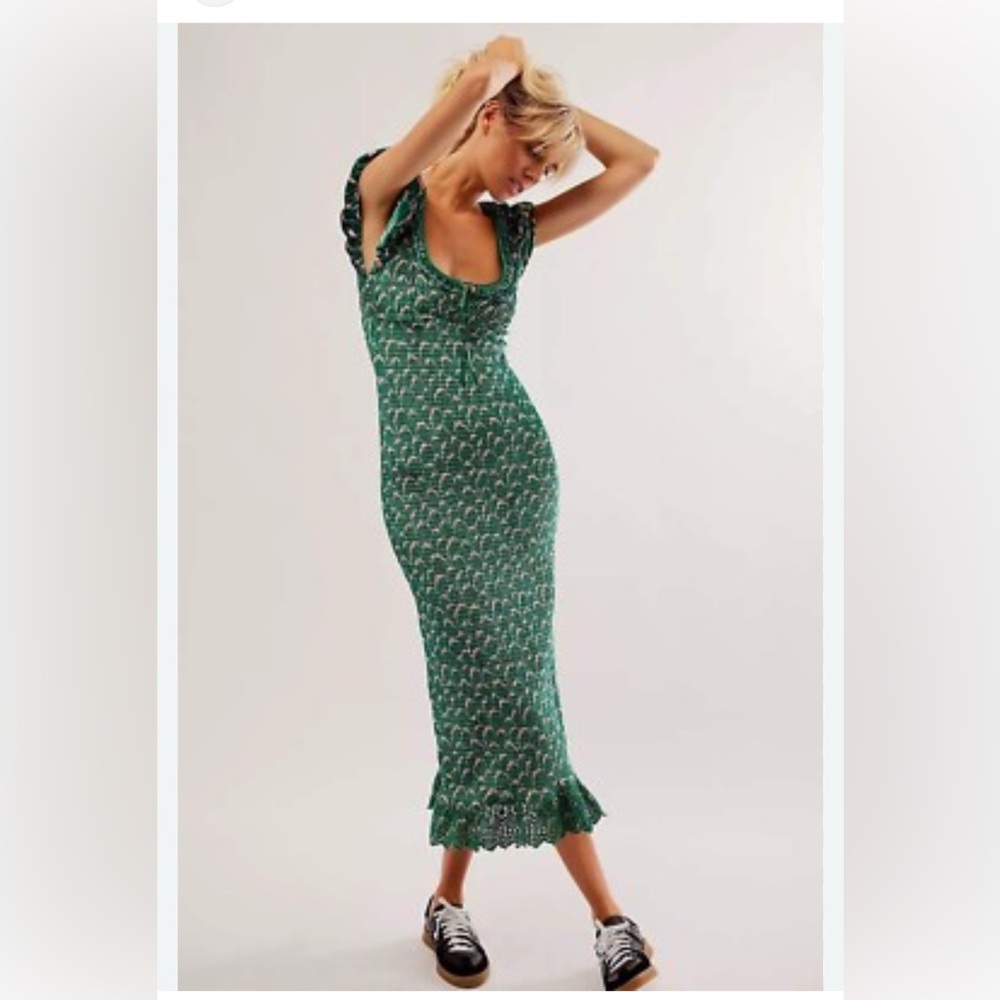 Free People McKenna Dobby dress - gorgeous velvet green with pink flower design